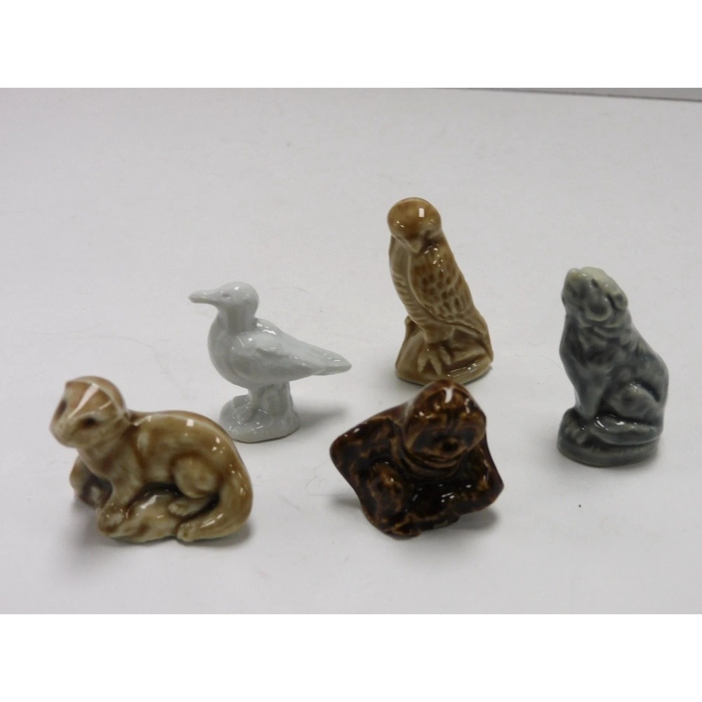 Wade Whimsies Red Rose Tea Porcelain Animal Figurines Set of 5 DW675